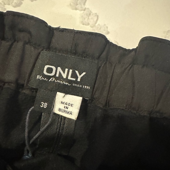 Leather belted skirt from Only - Picture 1 of 4